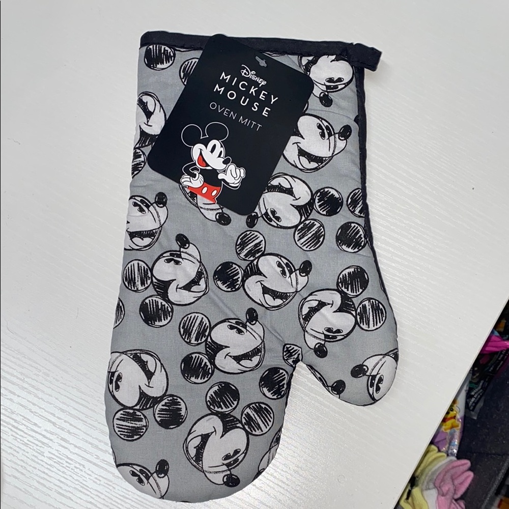 4/$20 bundle Mickey Mouse Gray Oven Mitt